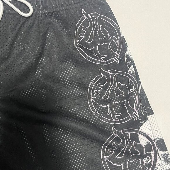 Lost Hills X Sadboyz Collab Mesh Black& White Shorts Size Large - Picture 4 of 6